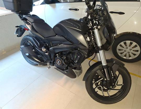 BAJAJ DOMINAR 400 